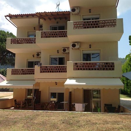 Elena Apartments Nikiti  Extérieur photo