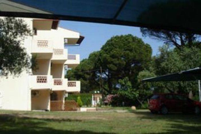 Elena Apartments Nikiti  Extérieur photo