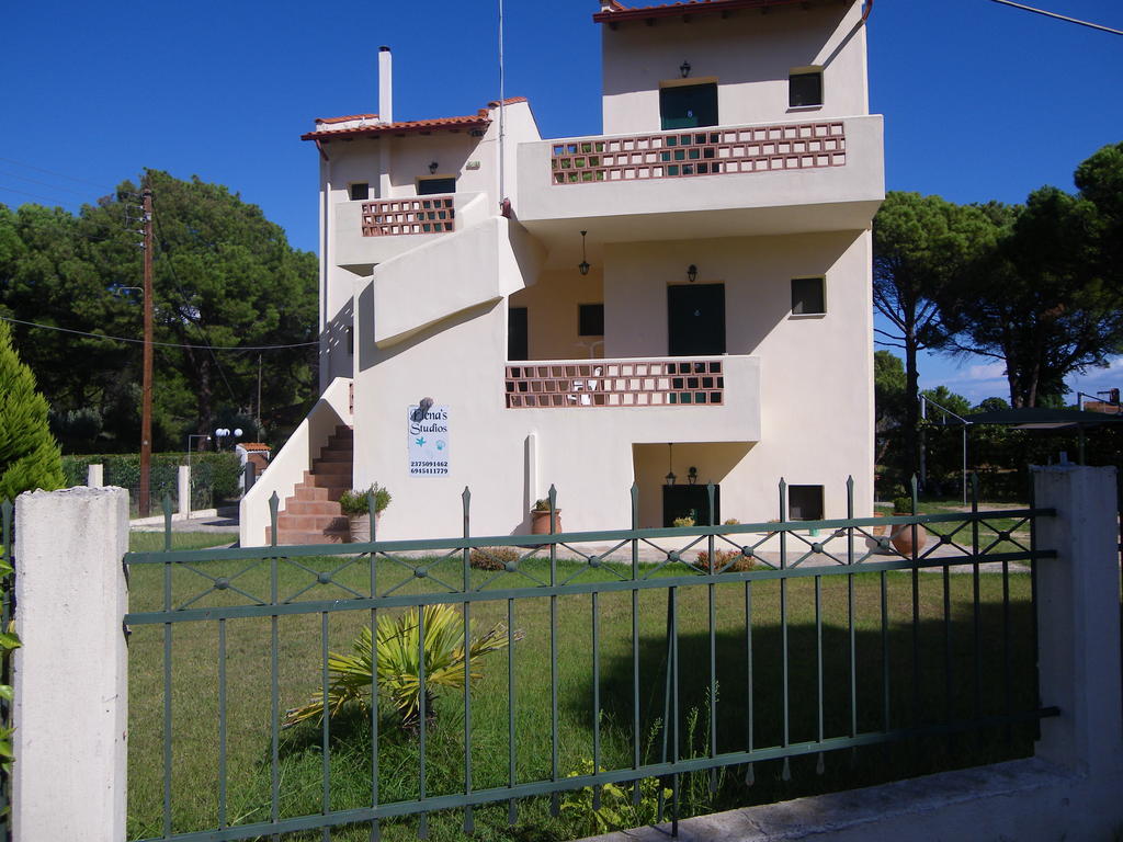 Elena Apartments Nikiti  Extérieur photo