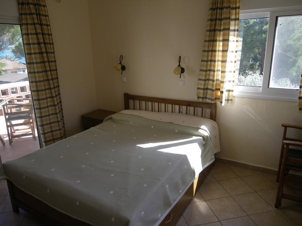 Elena Apartments Nikiti  Extérieur photo